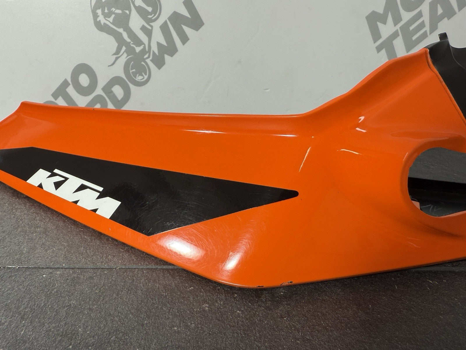 e950a806-49cf-40a5-b93d-76324e7738be