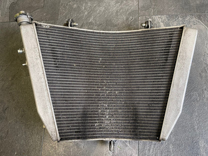 Suzuki GSXR 750 2013 L3 Radiator & Fan Coolant Rad GSXR 600 2011-2018 L1-L8 OEM