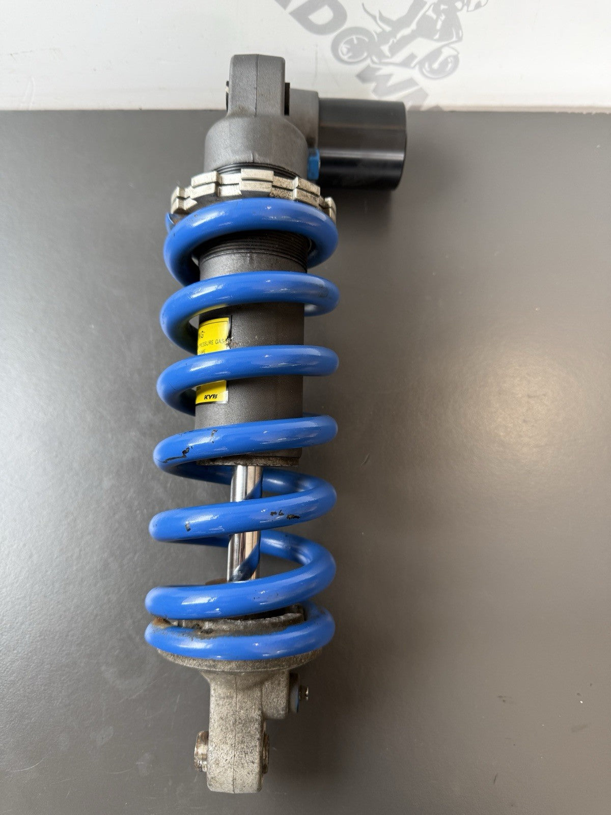 TRIUMPH STREET TRIPLE 675R Rear Suspension - T2053102 2008-2011 Rear Shock OEM