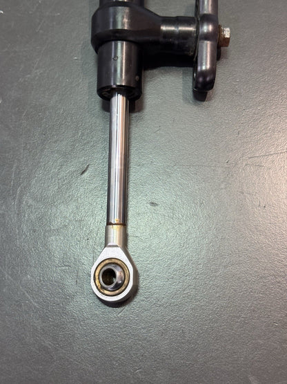 0853d937-b2cc-4f27-a058-77fd4f69d48d