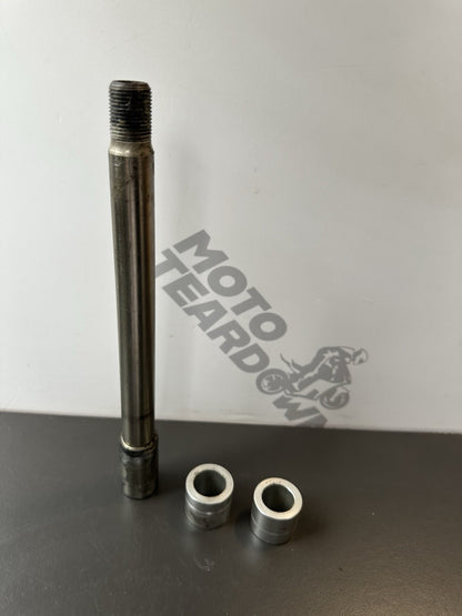 TRIUMPH STREET TRIPLE 765S 765RS 765 FRONT WHEEL SPINDLE FRONT AXLE 2017-2019