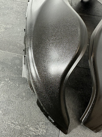 Suzuki GSXR 1300 2016 HAYABUSA Side Fairing Infill Tank Panels 18408 Miles OEM