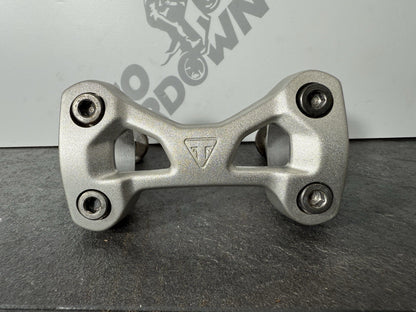 Triumph Street Triple 765 RS 2021 Handlebar Risers Clamp 21650 Miles 2020-2022