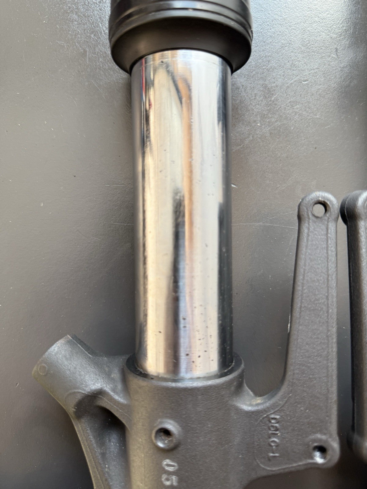 Triumph Street Triple 675R Front Forks Suspension 2008-2011 READ DESCRIPTION