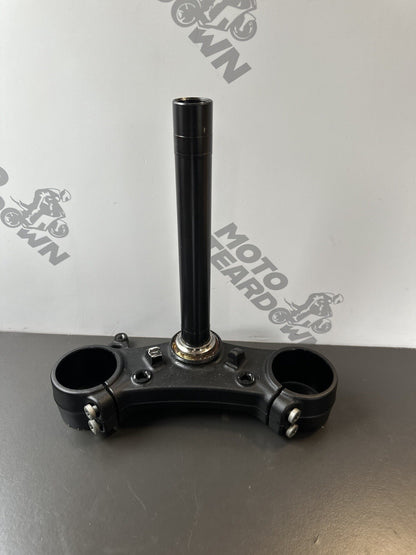 KTM 790 DUKE  Bottom Yoke Bottom Clamp, Lower Yoke Lower Clamp - 64101031032 OEM