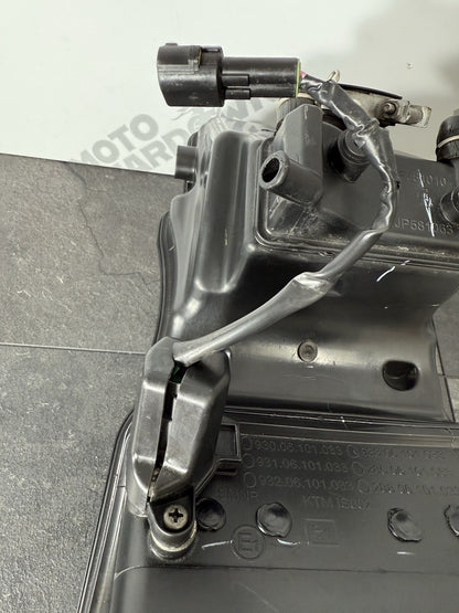 9c46aa04-4d09-4e2c-bea8-2425fc2d758a