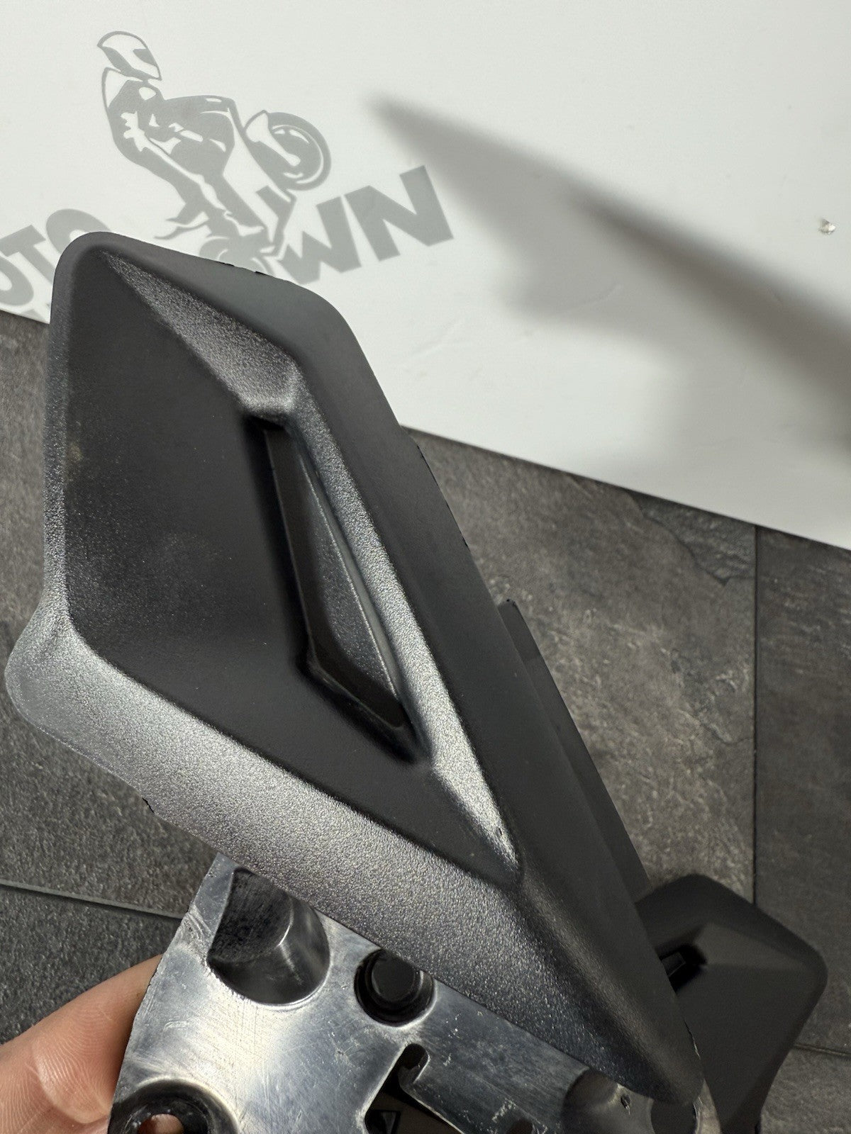 6e3dba1d-618d-4de8-a24c-fbde5eb0dd7c