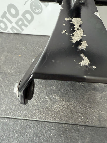 f6197f3b-0b43-446d-a072-992317cd536b