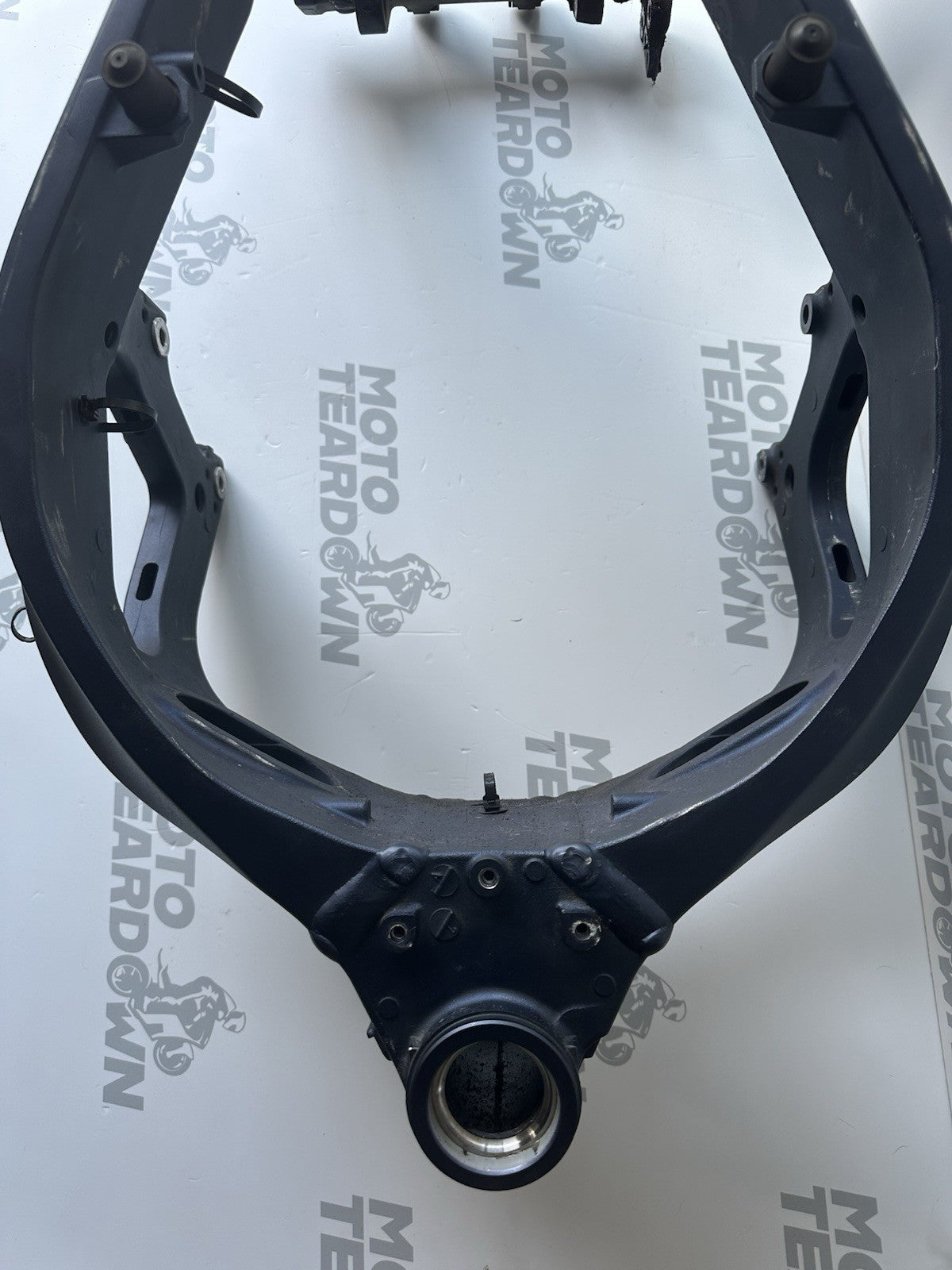 Suzuki GSXR1000 2010 Frame Chassis CATEGORY N READ DESCRIPTION 19,756 Miles