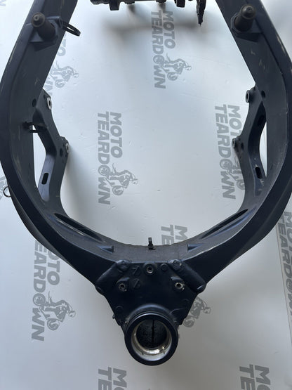 Suzuki GSXR1000 2010 Frame Chassis CATEGORY N READ DESCRIPTION 19,756 Miles