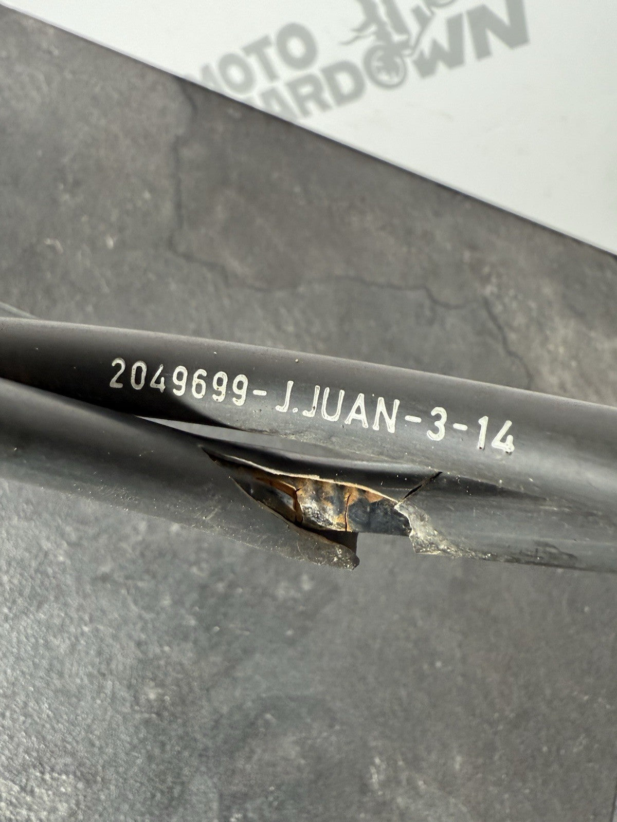 c52abb15-908c-4ea4-a3d5-5a4ed885f747