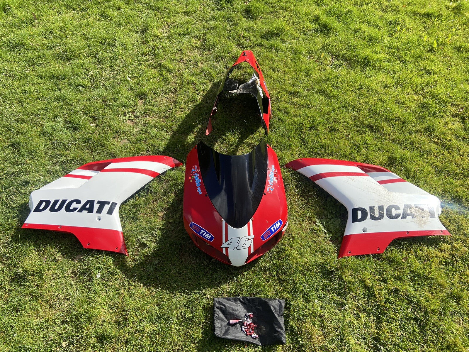 Ducati 1098 Fairings Ducati 1098 Race Fairings READ DESCRIPTION 1098 Fairings