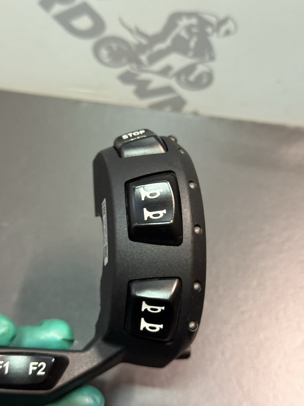 66e227b6-adb6-443a-a475-29a246c170d5