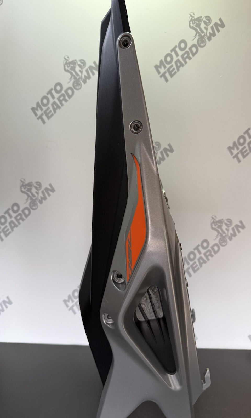 8702a8d1-f83b-428f-a93f-cc89b52b1d00