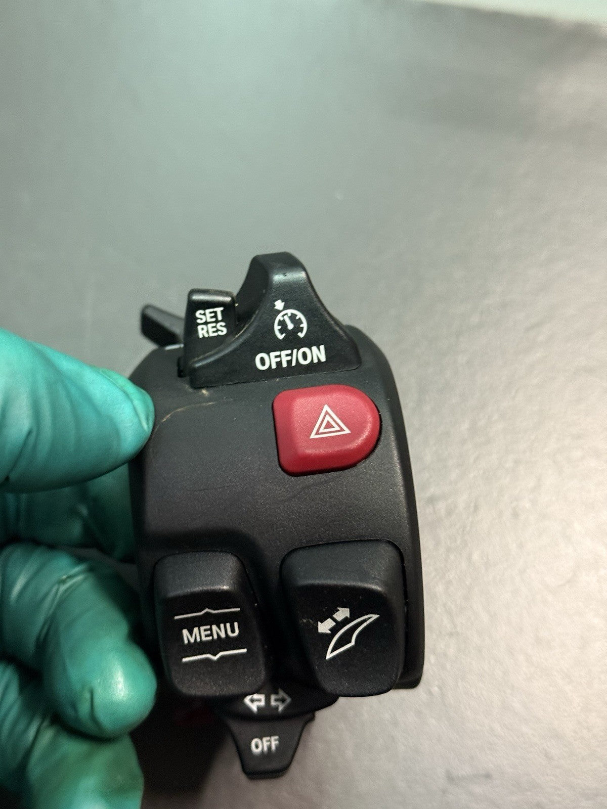 de4e9a98-83e9-40d3-8f7a-fbaca7bed8b4