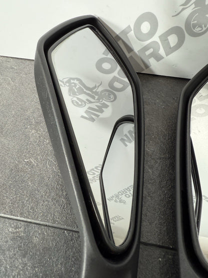 b990209c-8046-457f-aa99-8fcb5cc8963e