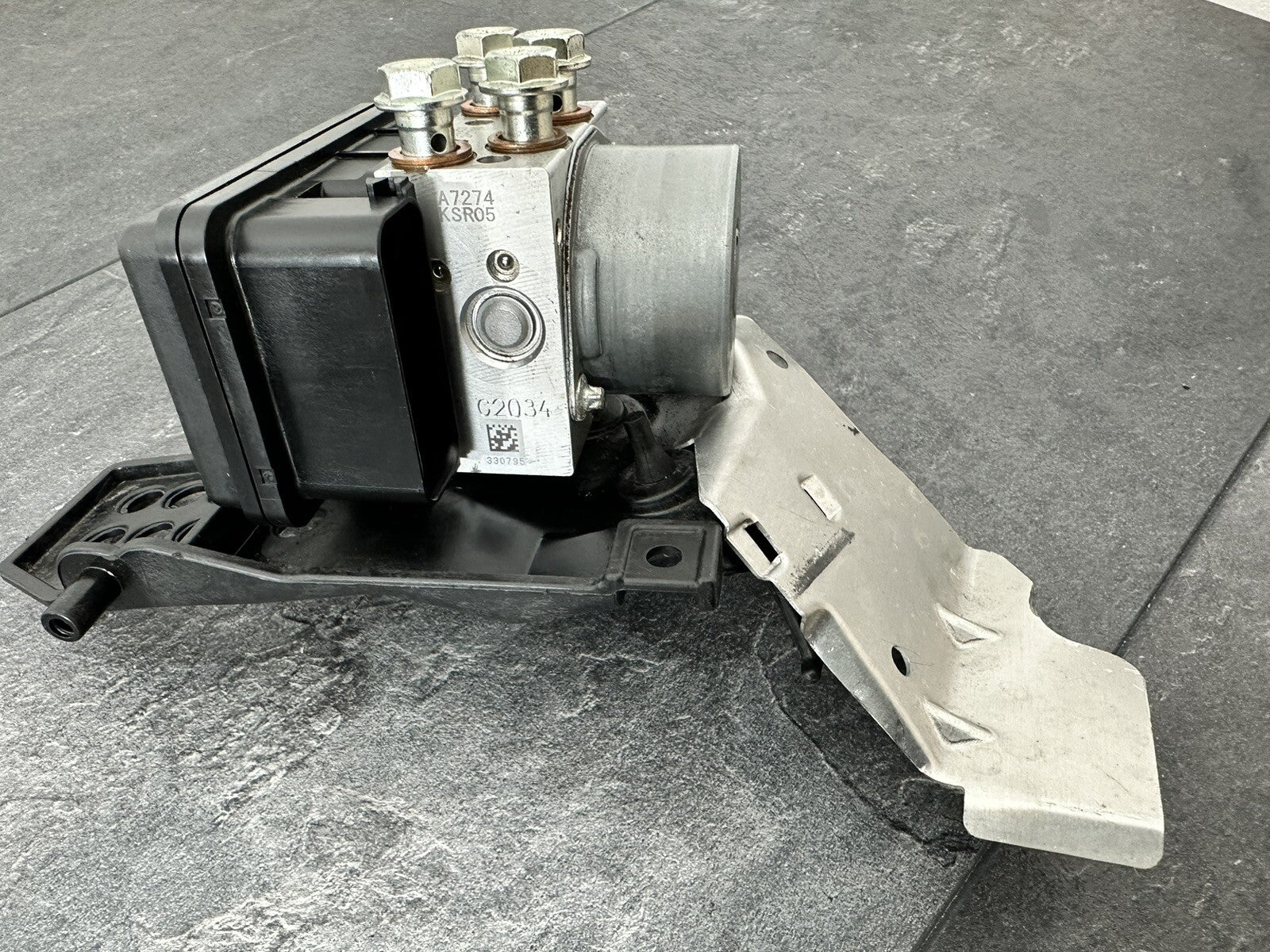 Aprilia Tuono V4 1100 Factory 2020 ABS Pump Module Actuator 6889 Miles OEM 2019