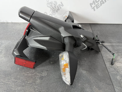 0a709803-356b-4b09-9d8c-0b45bce89021