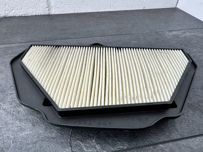 Kawasaki ZX10R 2018 HIFLOFILTRO Air Filter Only 1086 Miles 2016 2017 OEM