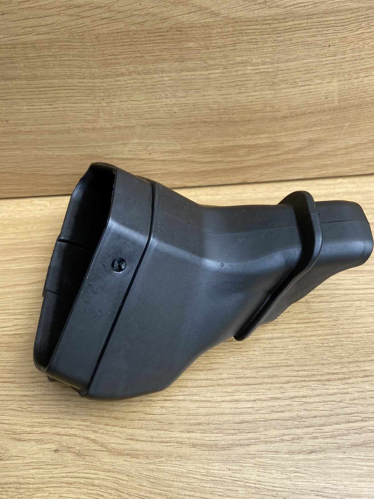 Triumph Street Triple 765 Moulding Duct Intake form Air intake T2709086