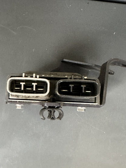 Triumph Street Triple 765 RS Voltage regulator rectifier Genuine 2017 - 2019 OEM