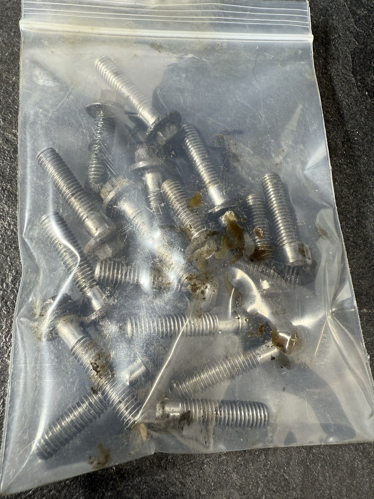 Triumph Street Triple 765 R 2017 Oil Sump Engine Sump & Bolts 18498m 2018-2021