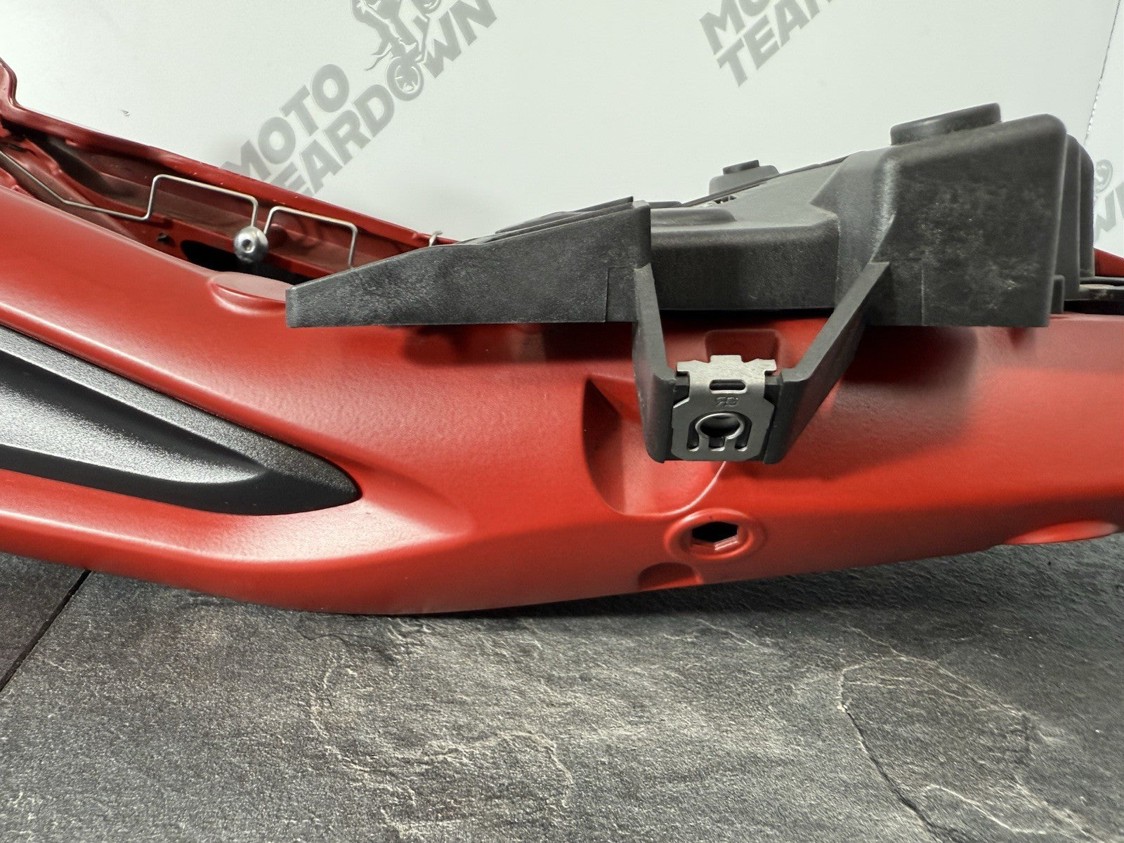 23e180a9-6352-4bb1-850a-51e0e90ebd69