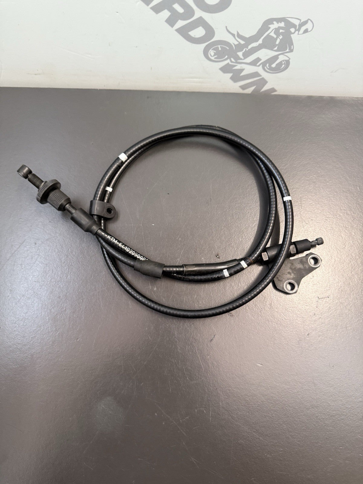 1e559a09-21ee-46ba-a1d7-e8f0c0b67d5a