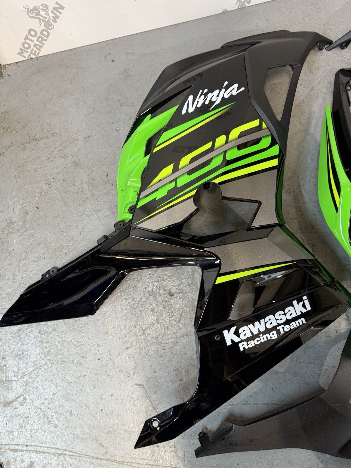 9c165adc-98da-432c-8cf4-bc9378f9b7a4