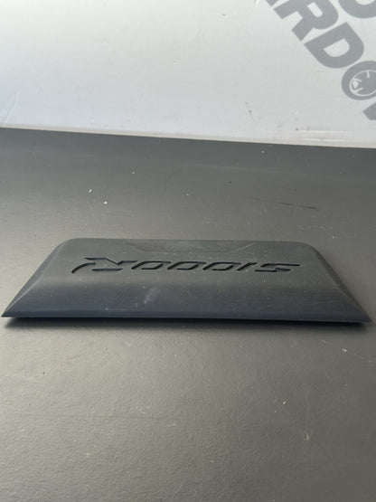 BMW S1000R REAR SEAT EMBLEM FAIRING COVER 8533891 2014-2020 BMW S1000R Emblem