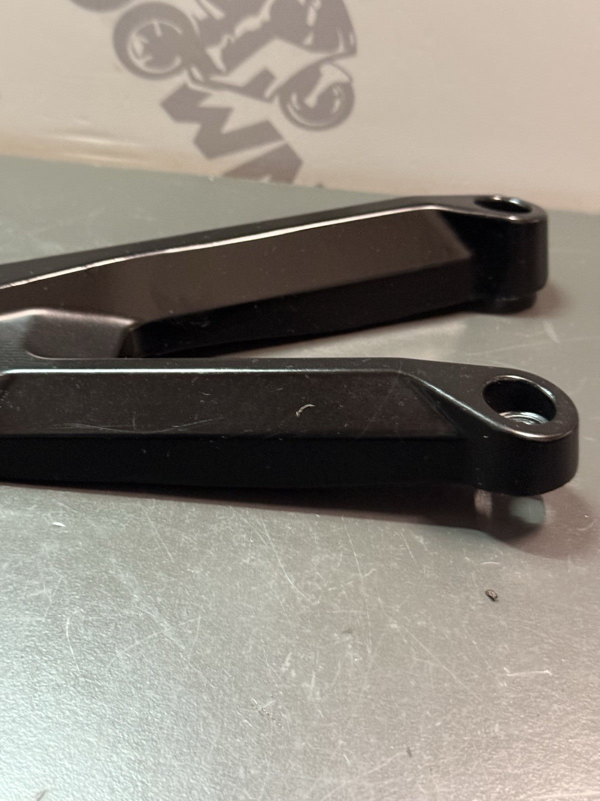 dff37cec-ff75-4114-91b7-db6a9dd09953