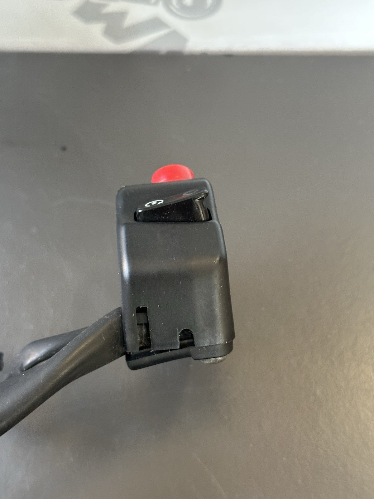 TRIUMPH STREET TRIPLE 675 675R R/H Right Switchgear 2049255 Right Switch 2007-11