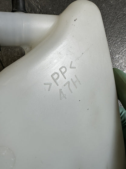 Suzuki GSXR 1000 2009 Coolant Expansion Tank Reservoir 2009-2016 Only 9715 Miles