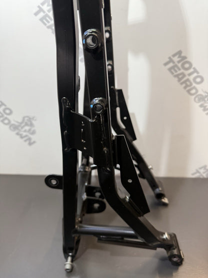 f13a0b86-c890-469f-8f7f-e617fb301992