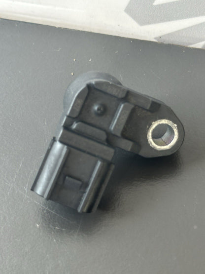 TRIUMPH SPEED TRIPLE 1050RS Air Sensor 1050RS Air Temperature Sensor 2018-2020