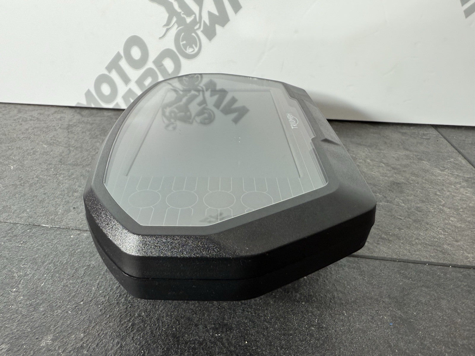 93b47b1b-cd05-4a48-89e4-8242f0c17f43