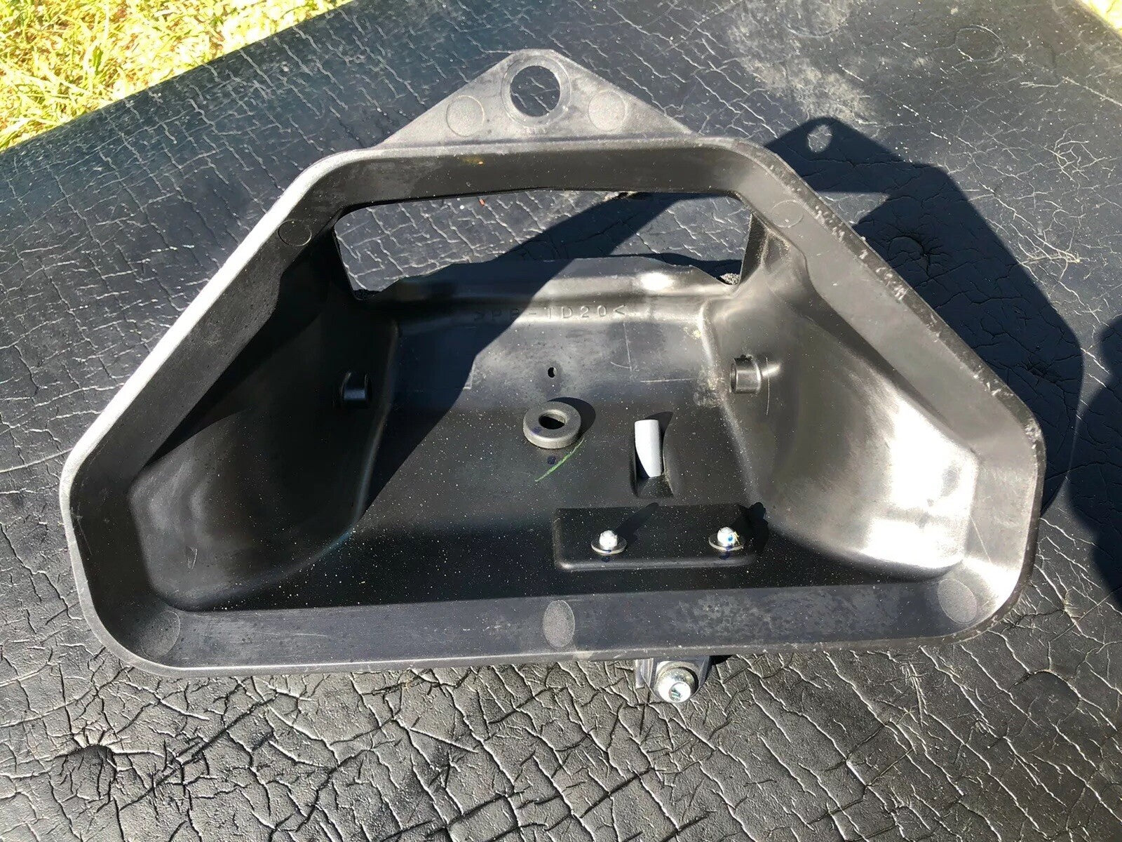 Yamaha MT10 SP 2018 Air Intake Duct Housing OEM Only 2826 Miles