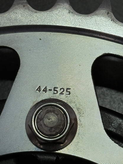 9dad819d-5dfb-4a36-9600-9d457722f475