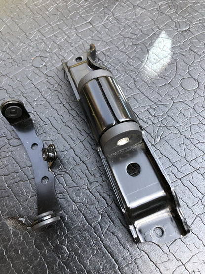 Kawasaki Z1000R Z1000 Tank Mount Brackets Subframe Only 7317 Miles 2018 OEM