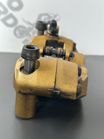 TRIUMPH STREET TRIPLE 675R 675 FRONT BRAKE CALIPER SET NISSIN FRONT BRAKES OEM