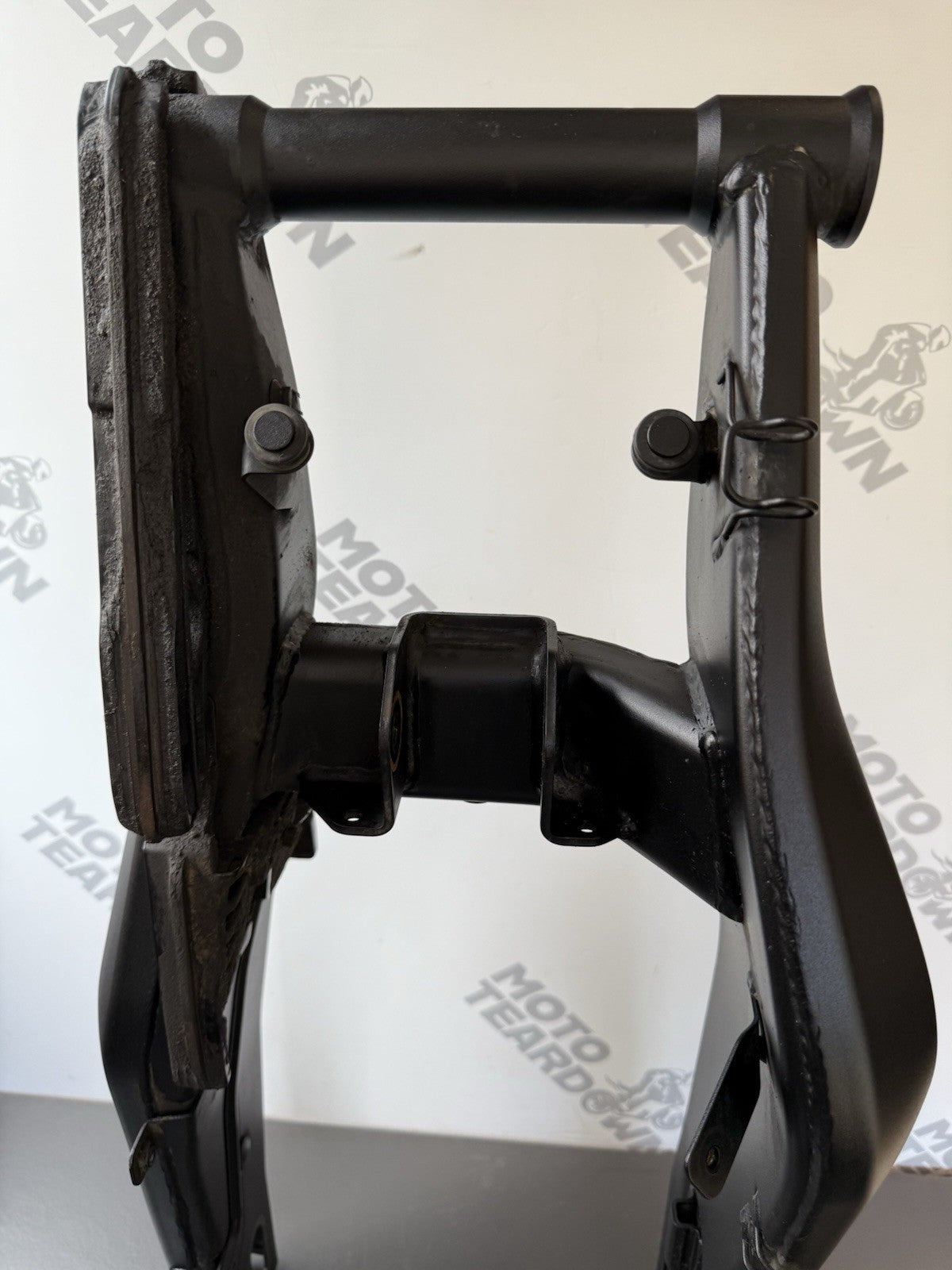 TRIUMPH TRIDENT 660 Swing Arm Rear Swingarm 660 Swinging Arm 2021-2024 T2051555