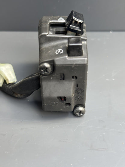 Yamaha YZF R7 690 right handlebar switchgear Right Switch SPARES REPAIR2022-2023