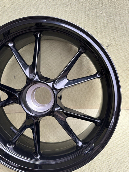 Triumph Speed Triple 1200 RS RR 2021 Rear Wheel 1200 RS RR Rear Rim 1200 Rear OE