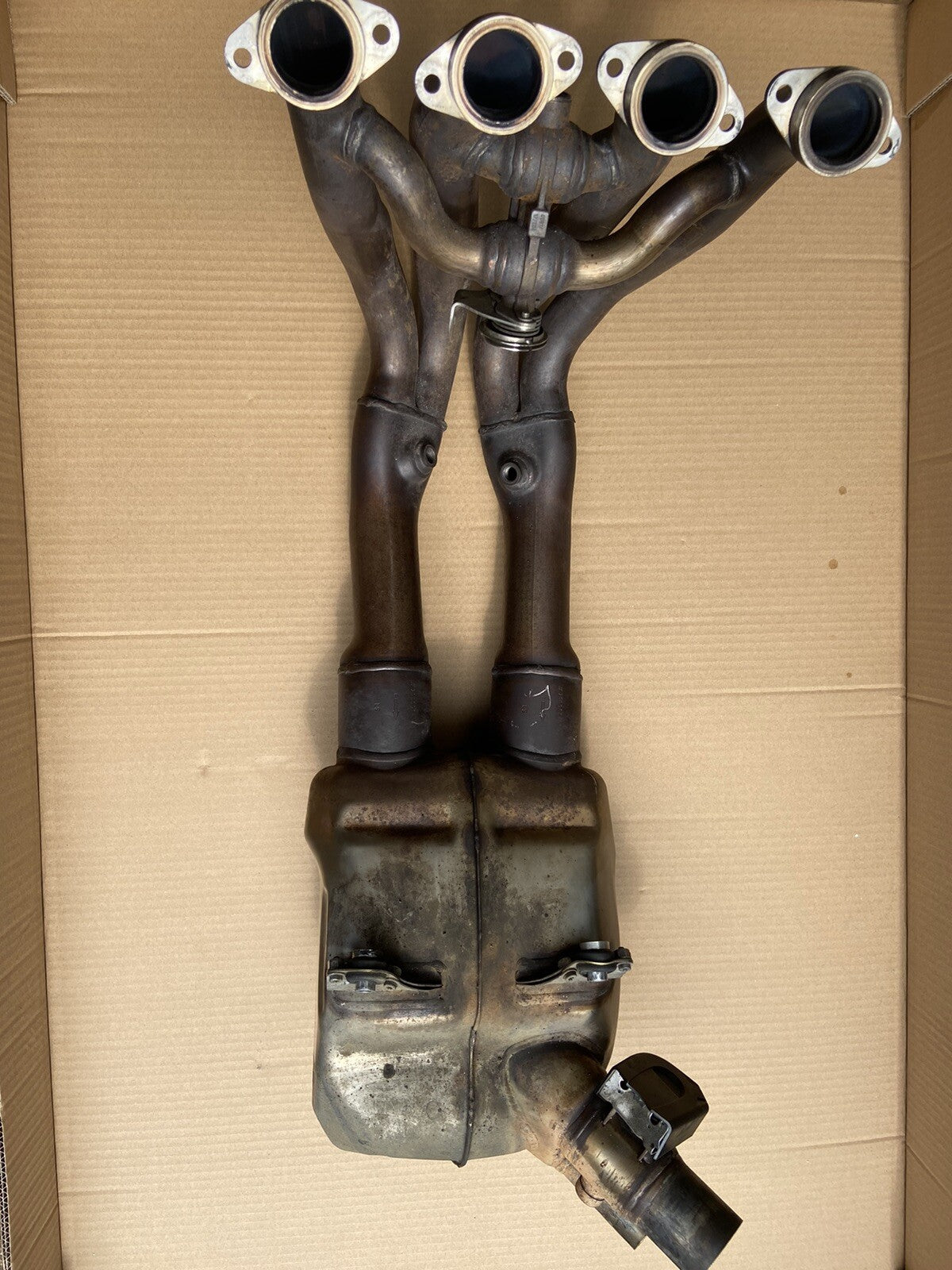 BMW S1000RR EXHAUST HEADER MANIFOLD DOWNPIPES GEN 3 DENTED S1000RR EXHAUST OEM