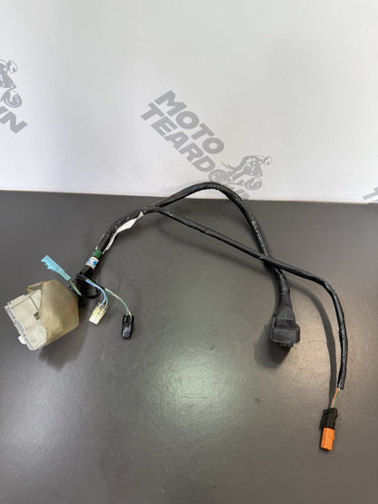 c95163f9-00e0-40c6-92ad-79997ea69f9d