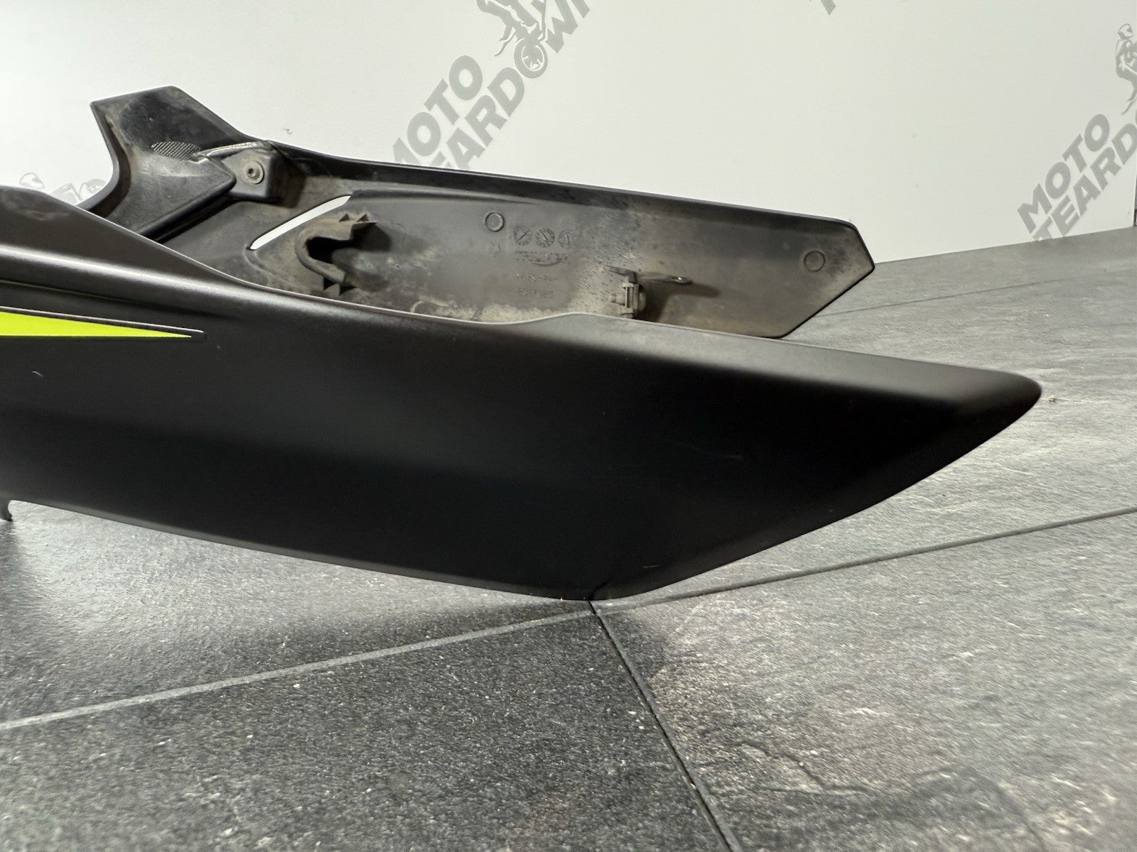 Triumph Street Triple 765 RS 2021 Belly Pan & Brackets 21650 Miles 2020-2022 OEM