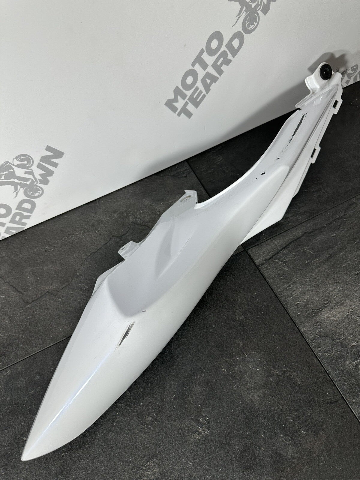 Suzuki GSXR 1000 2014 Right Seat Side Fairing Cowling 22774 Miles 2009-2016 OEM