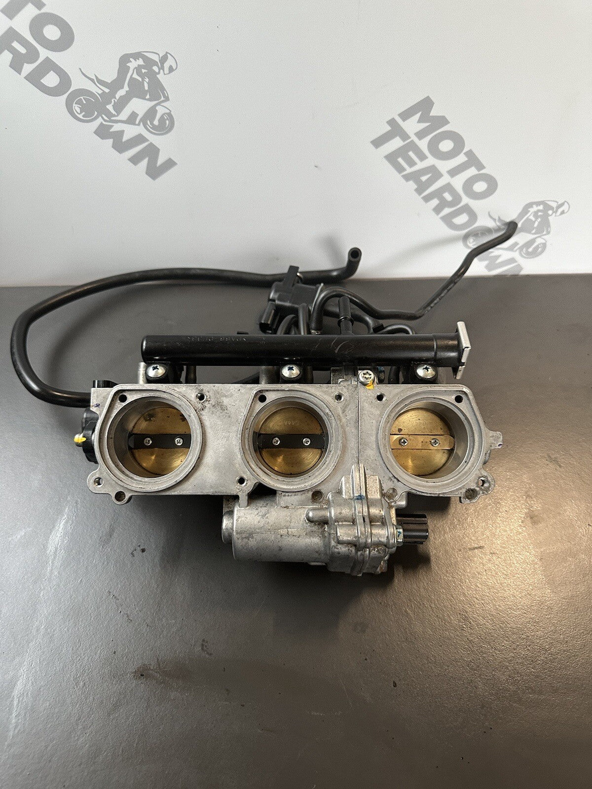 TRIUMPH STREET TRIPLE 765 RS 2017 Throttle Bodies 27,946 M 765RS Throttle Bodies