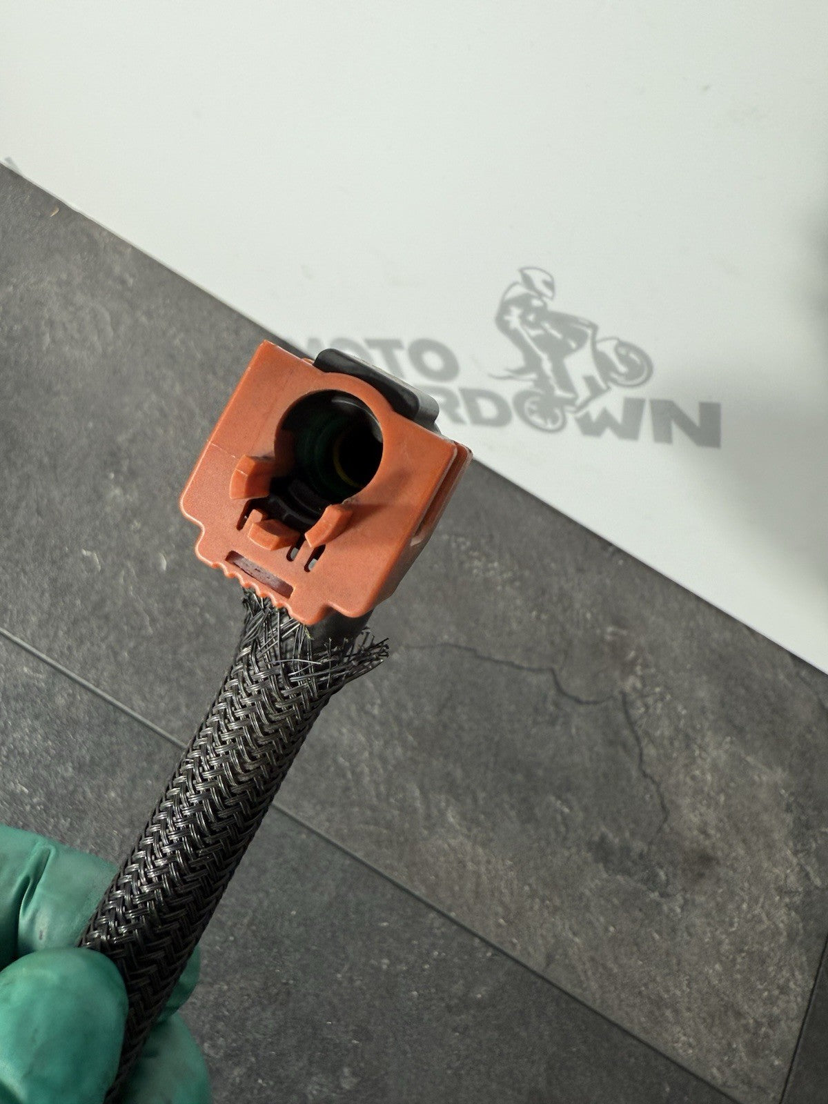 502b03ab-841a-4ec5-b758-2e31ac89251b