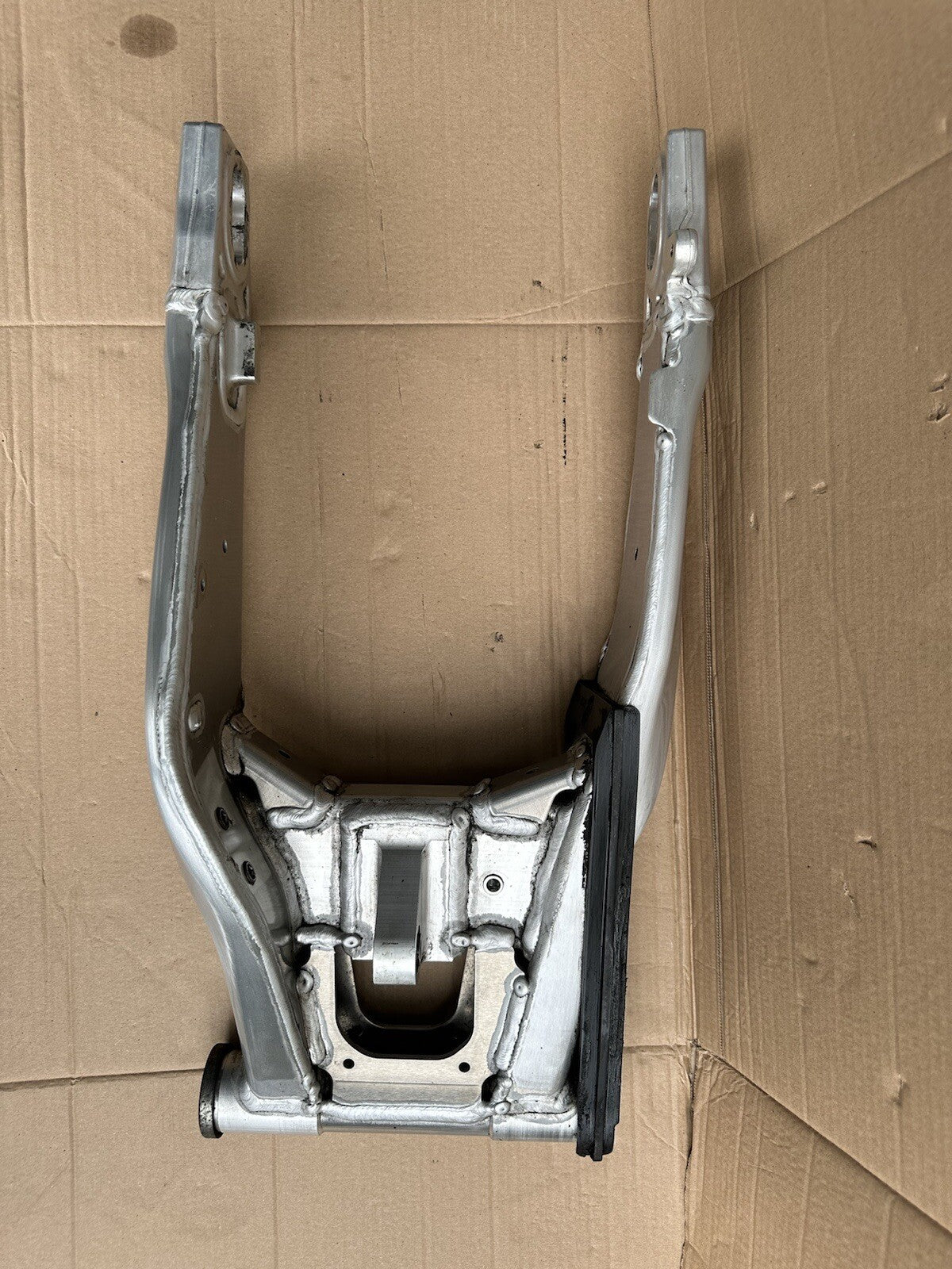 Yamaha MT-09 SP 2022 swing arm swinging arm MT09 SP Swing Arm MT09SP Swingarm